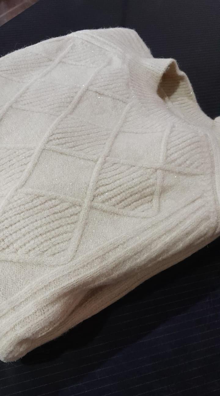 SWEATER CON BRILLO - Imagen 2